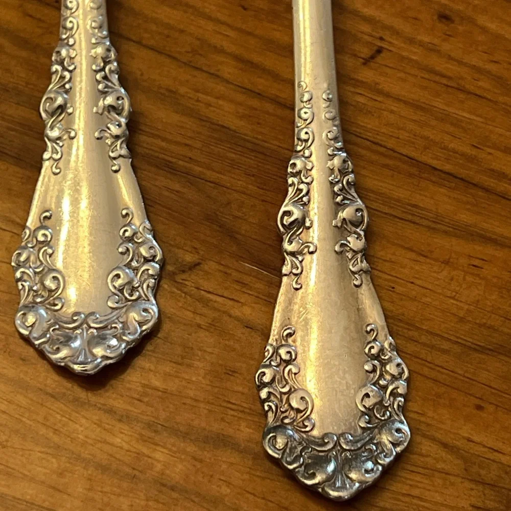 Set of 4 1847 Rogers Bros Silver Plate Teaspoons